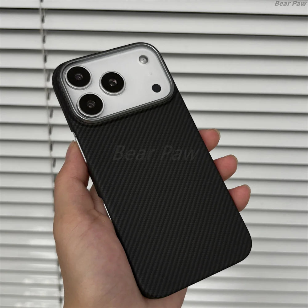 Aramid Carbonfaser Hülle für iPhone 17 Pro Max