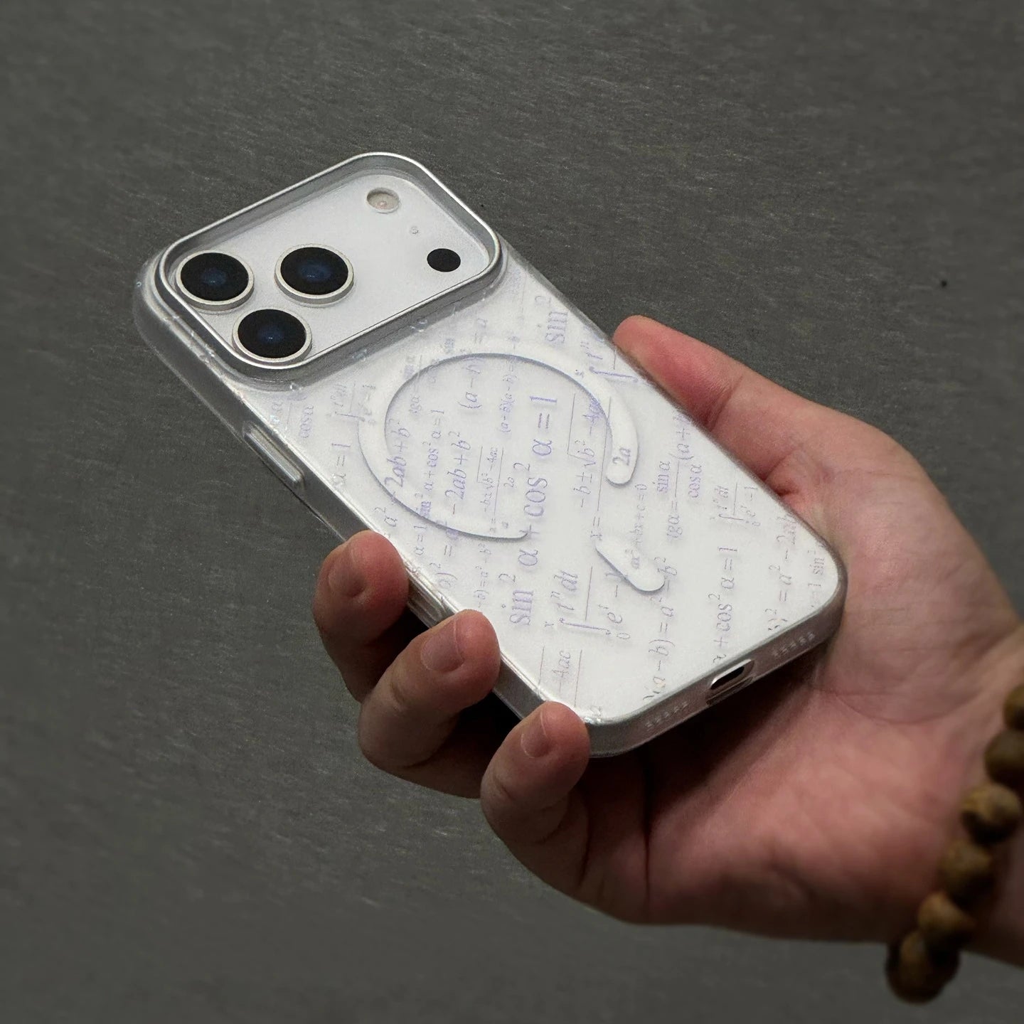 Ice Fog Magnetische Hülle für iPhone 17 Pro Max – Anti-Rutsch & Stoßfest