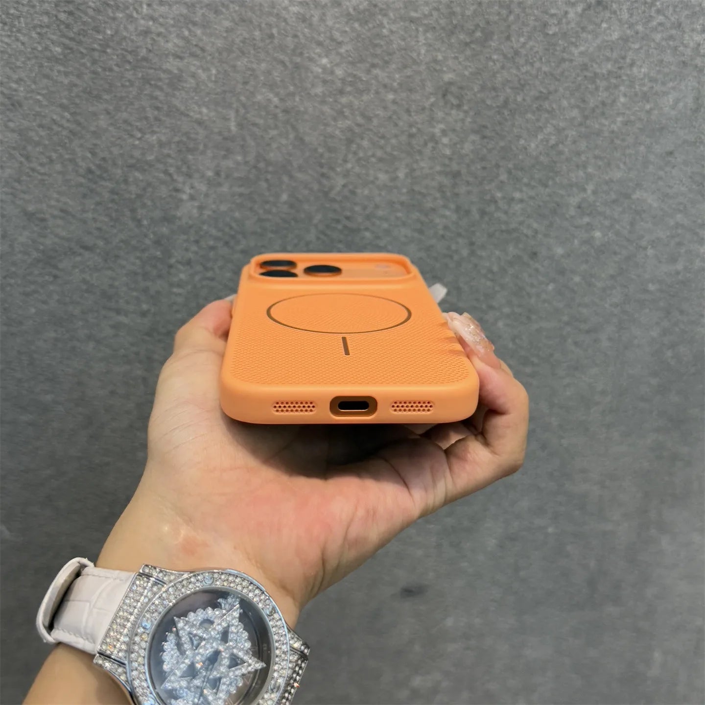 Magnetische Magsafe Hülle für iPhone 17 Pro Max Atmungsaktiv