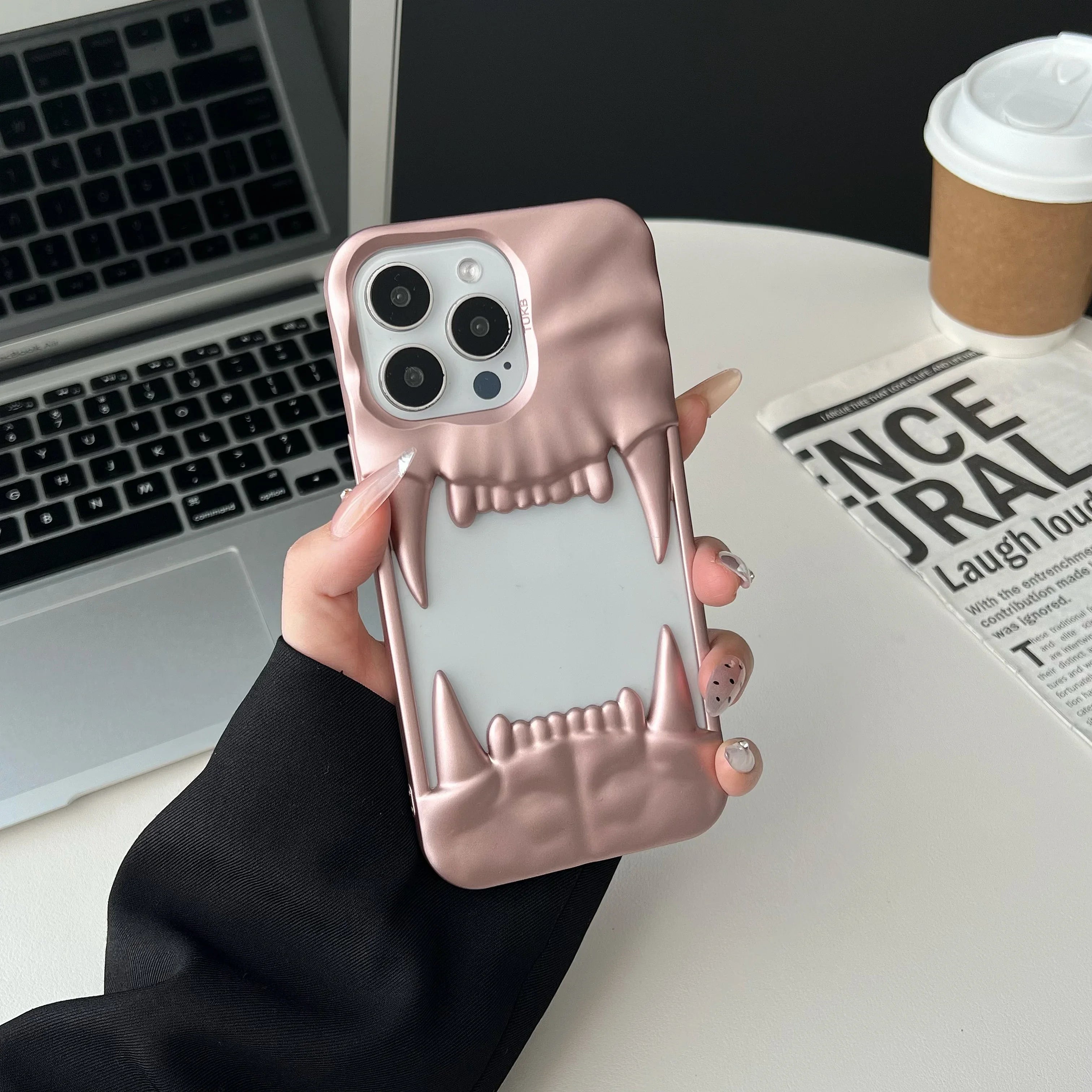 3D Hundezahn Silikonhülle iPhone stoßfest weiß