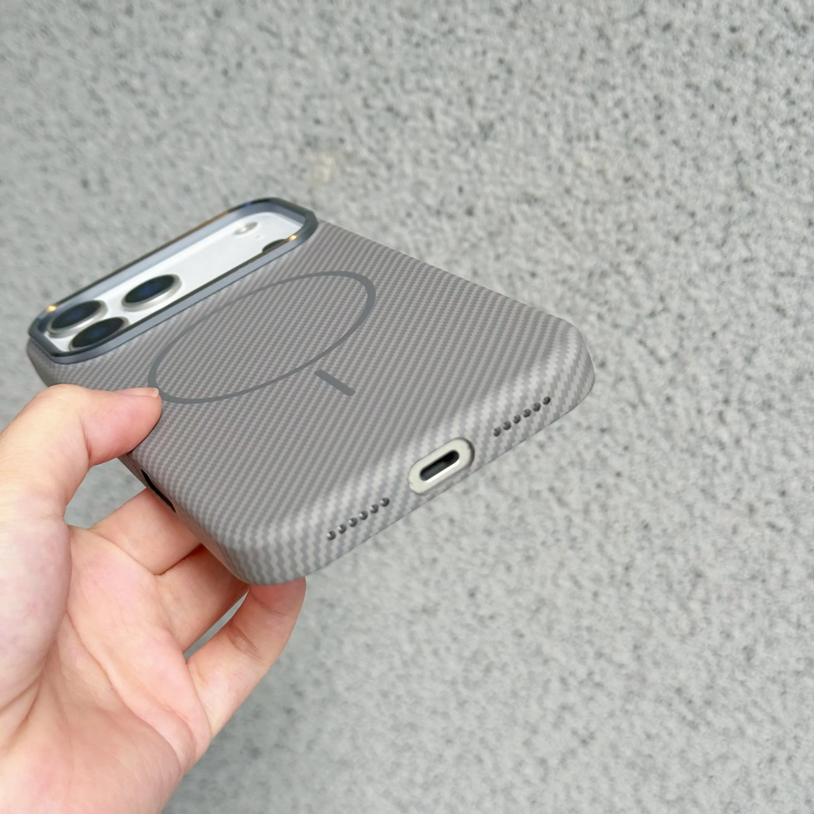 Luxuriöse magnetische iPhone 17 Pro Max Hülle 2025