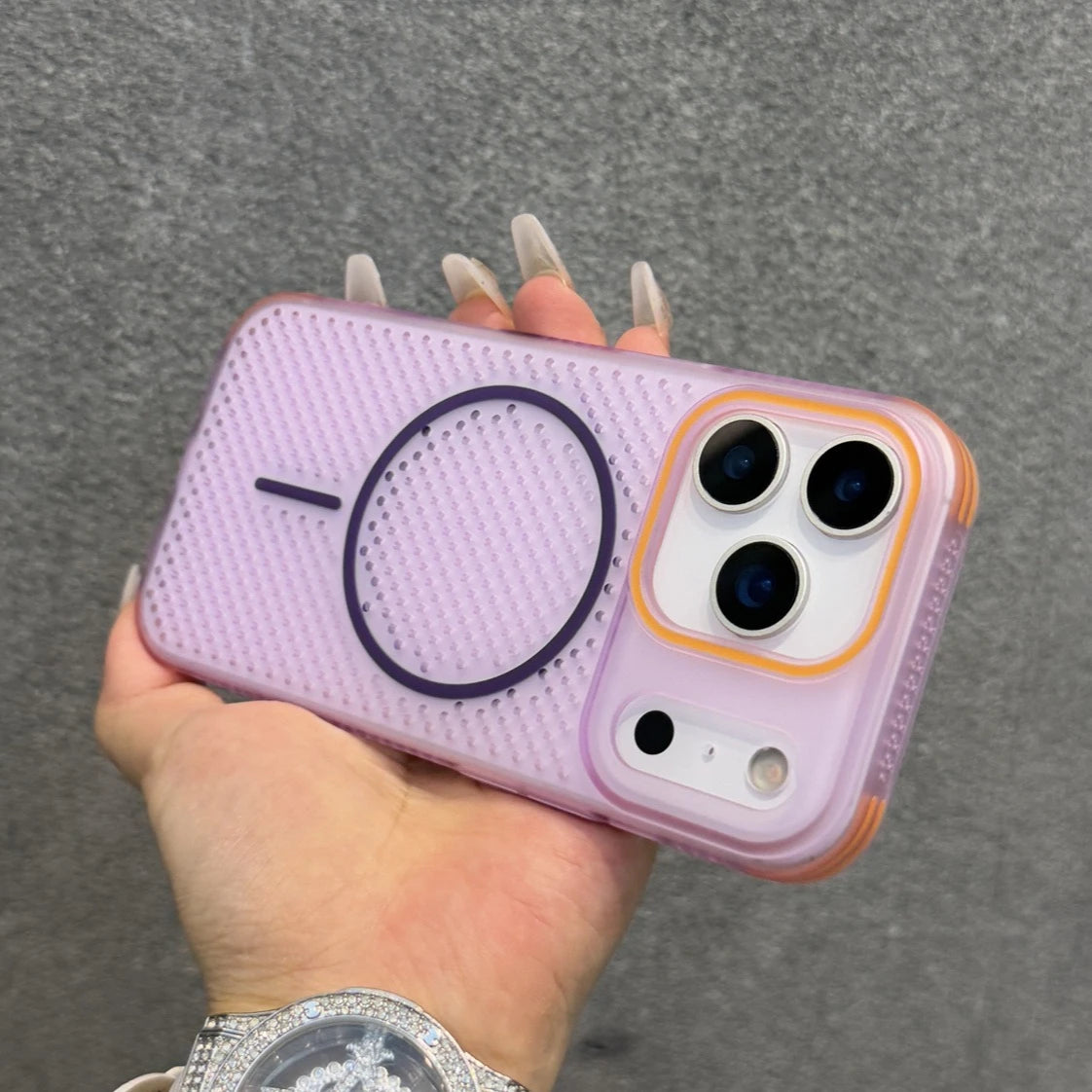 Atmungsaktive MagSafe Hülle für iPhone 17 Pro Max