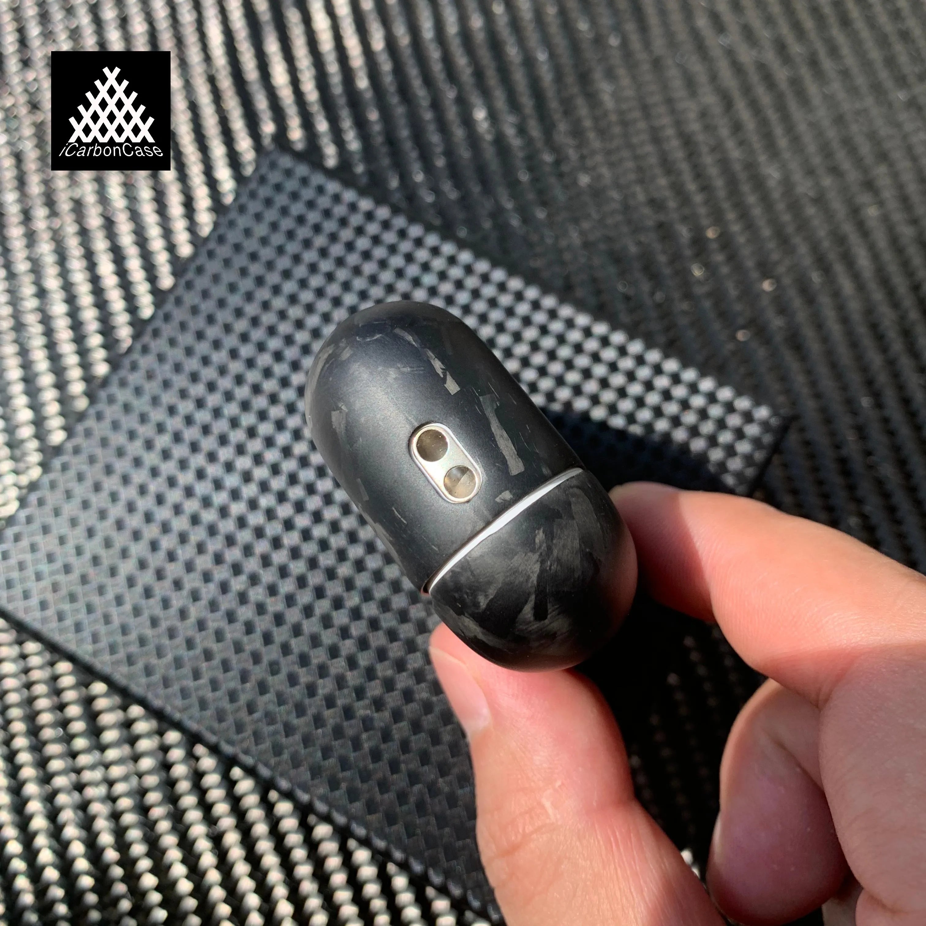 Matte Kohlefaser Hülle für AirPods Pro 1-4