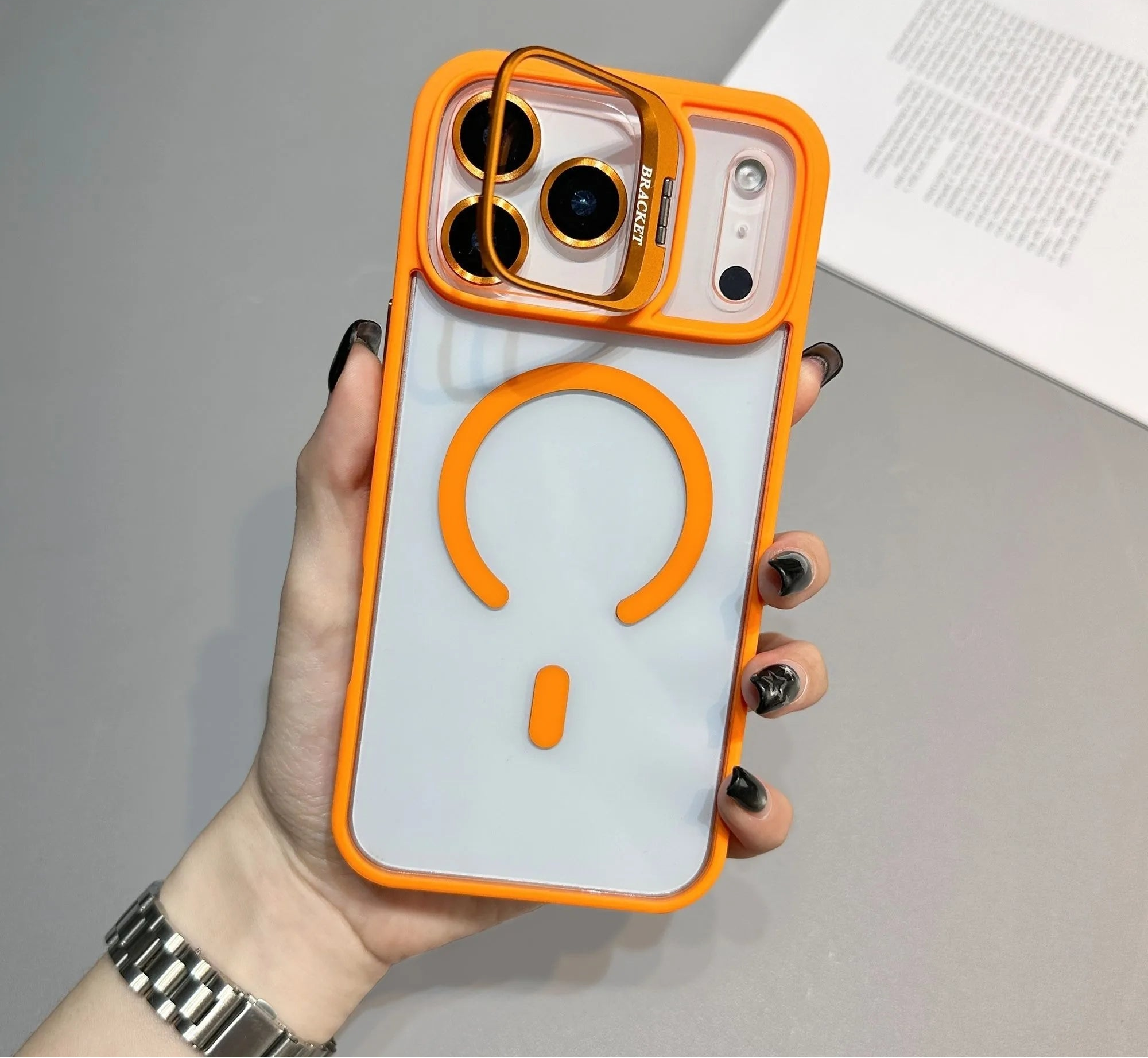 MagSafe Hülle für iPhone 17 Pro Max – Unsichtbarer Ständer