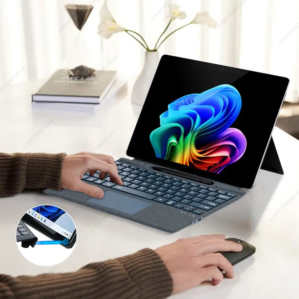 Magnetische Bluetooth Tastatur mit 7-Farben LED