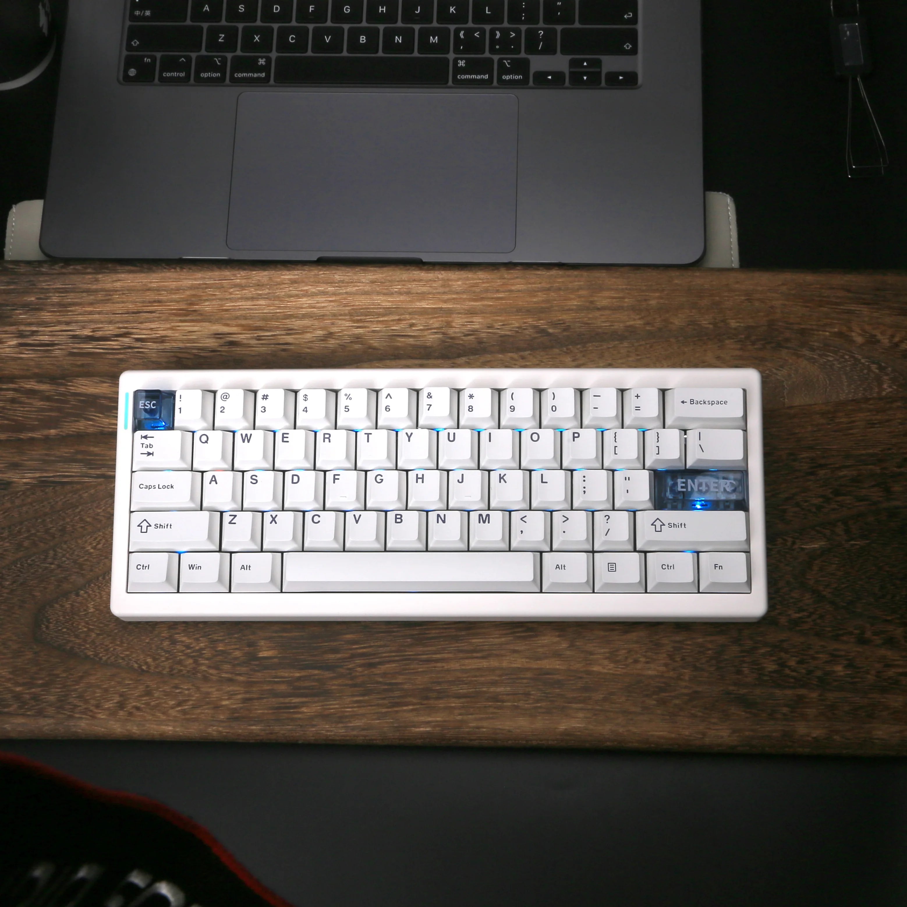 QK61 Mechanische RGB-Tastatur, 3 Modi