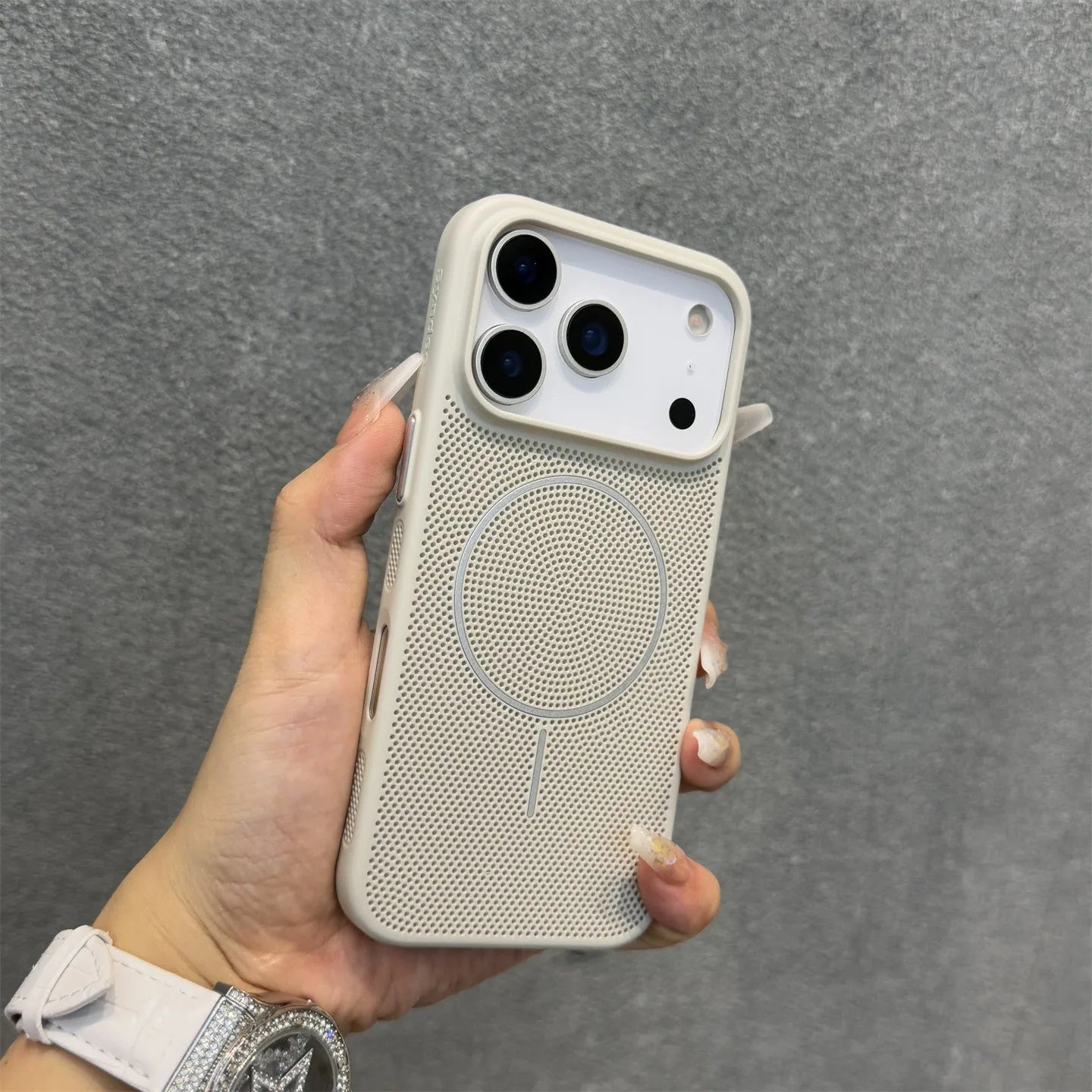 Magnetische Magsafe Hülle für iPhone 17 Pro Max Atmungsaktiv