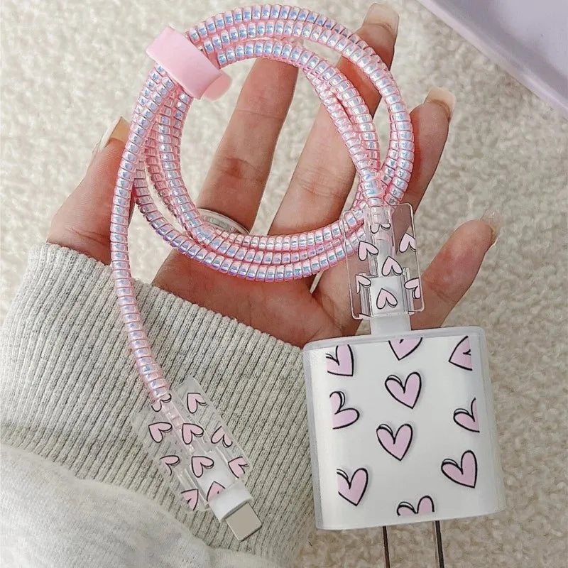 Ladekabel Schutz Hülle Love Muster für iPhone & Apple