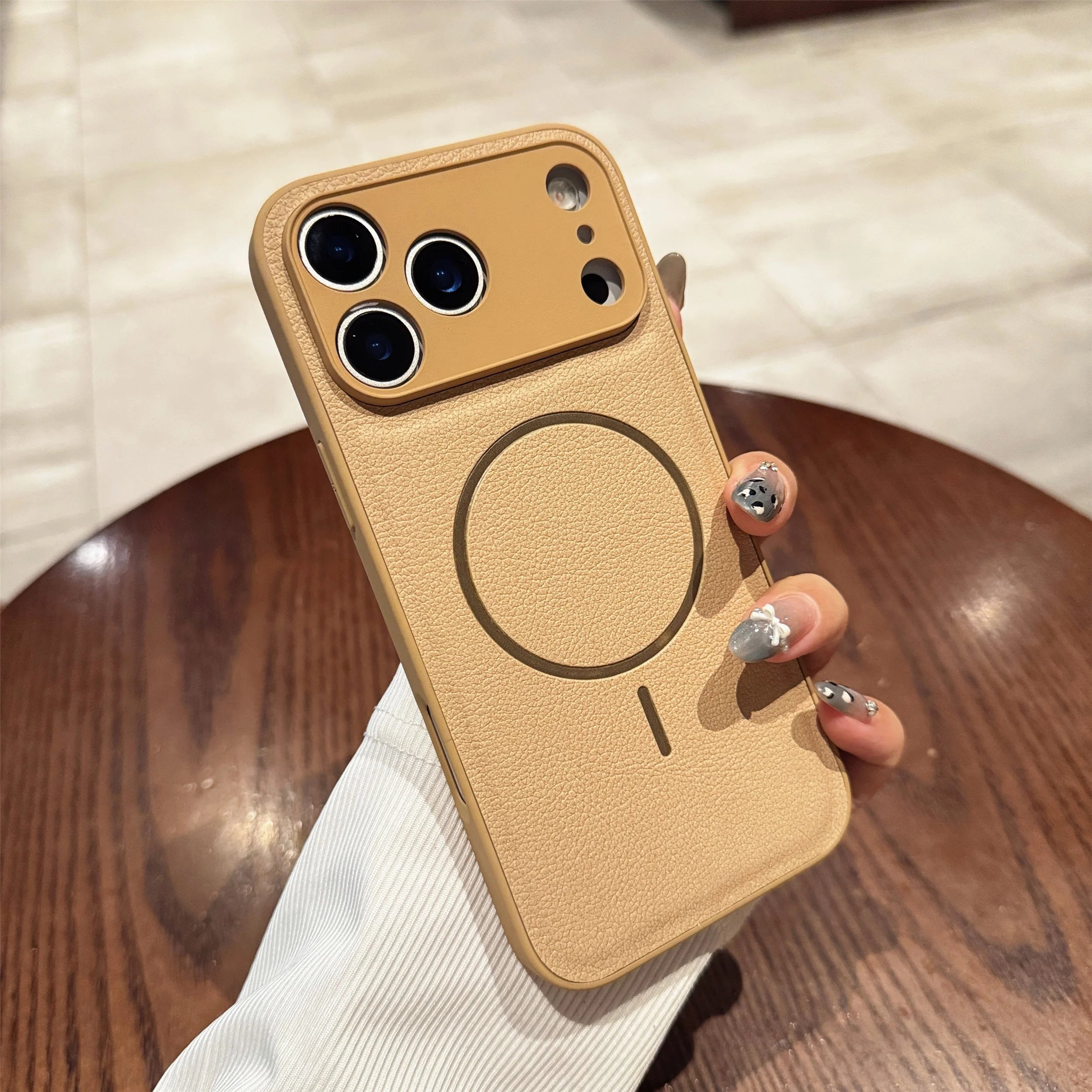 Magnetische Ledermuster Hülle für iPhone 17 Pro Max