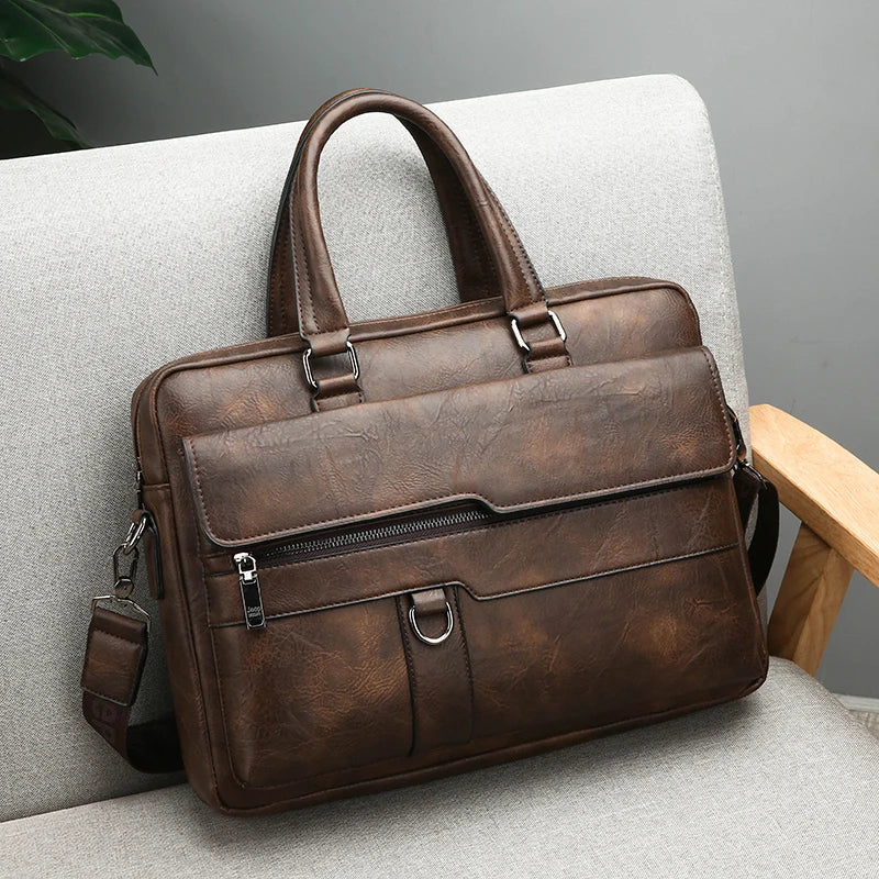 Große Aktentasche mit vielen Taschen