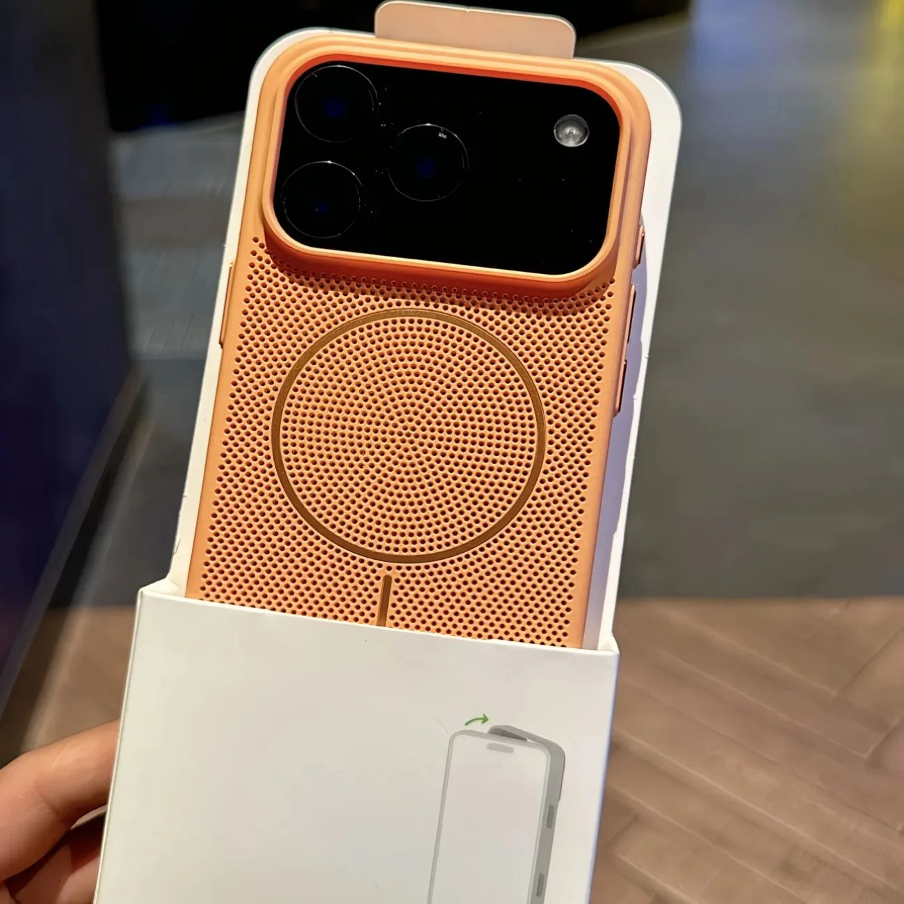 Luxus Kühl-Hardcase Magnetische Ladehülle