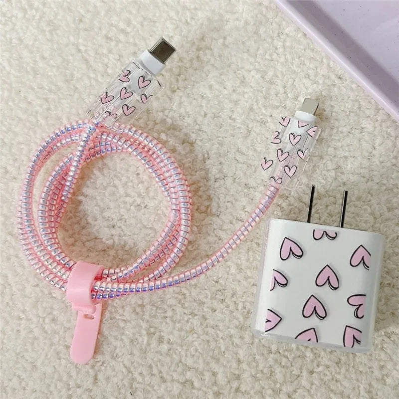 Ladekabel Schutz Hülle Love Muster für iPhone & Apple