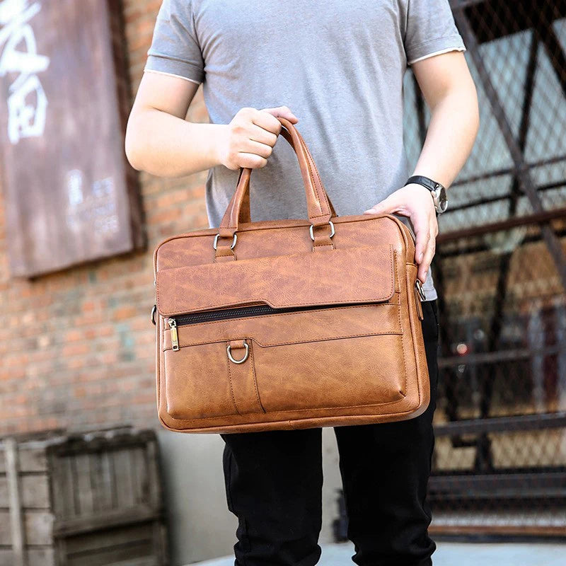 Große Aktentasche mit vielen Taschen