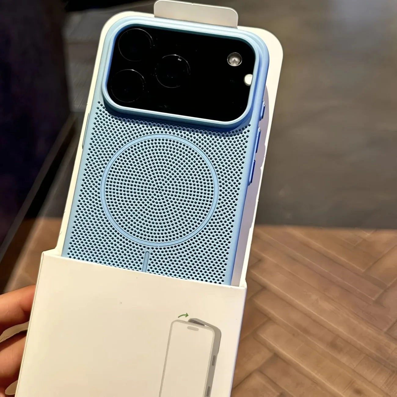 Luxus Kühl-Hardcase Magnetische Ladehülle