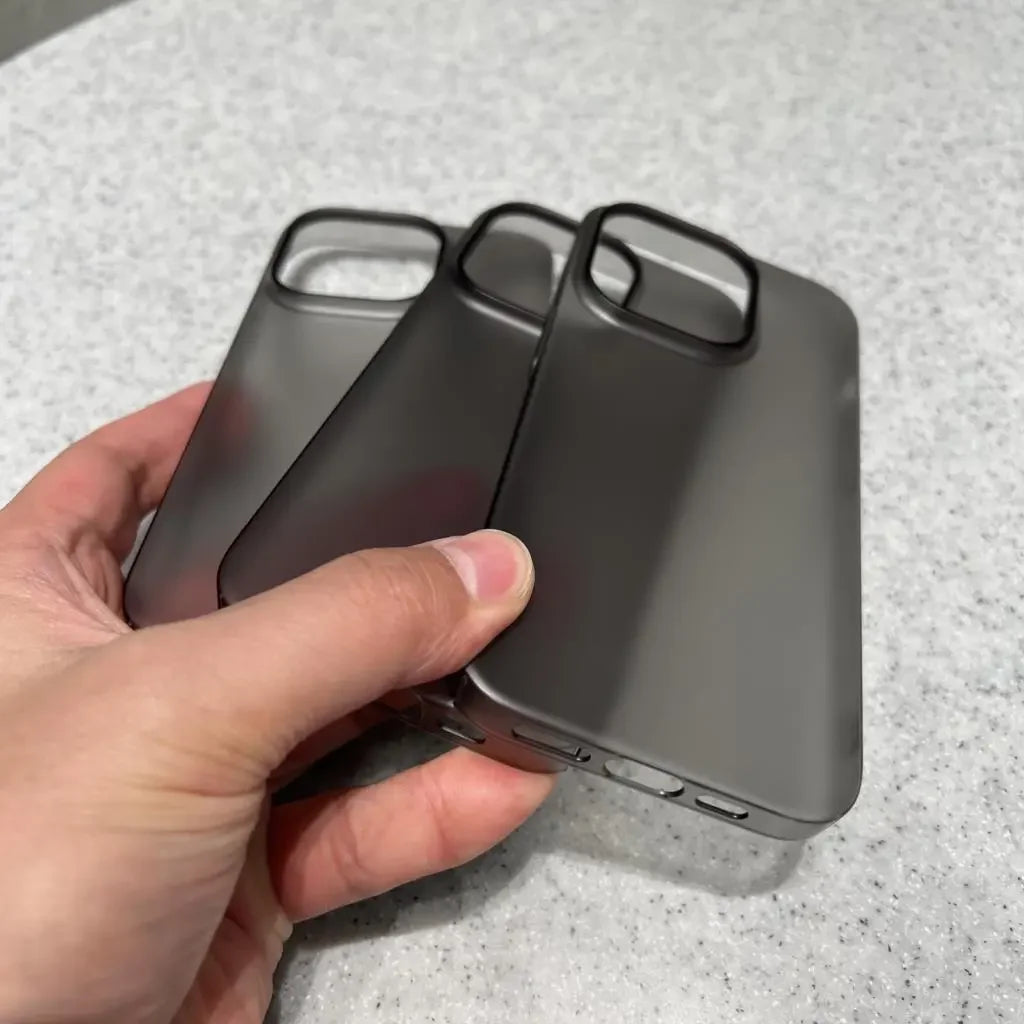 Ultradünne matte PC-Hülle iPhone 16–12 Pro Max