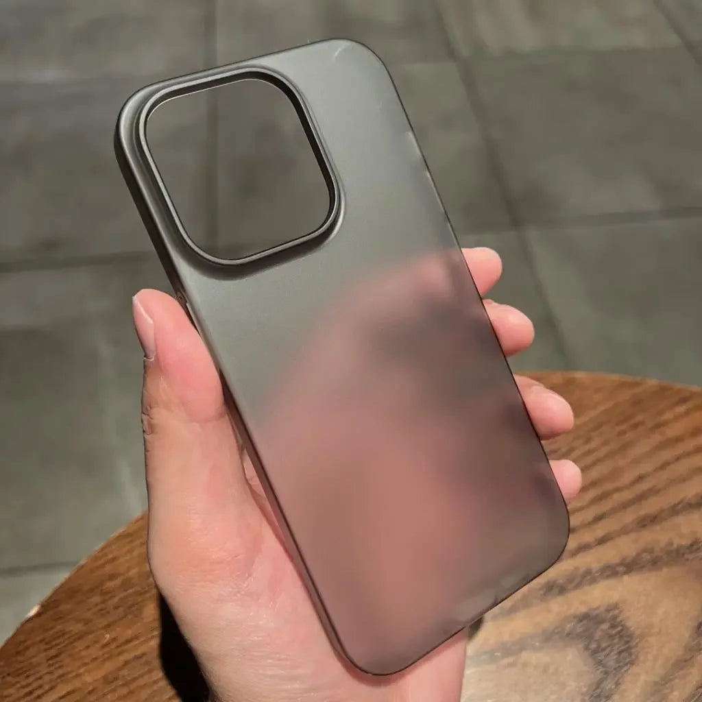 Ultradünne matte PC-Hülle iPhone 16–12 Pro Max